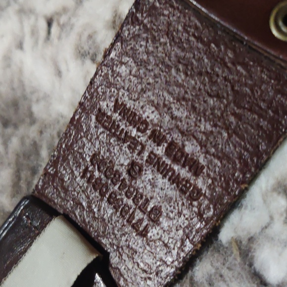 Fossil Leather Belt - Picture 6 of 7